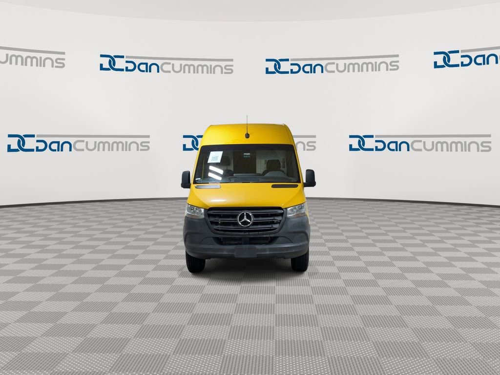 Used 2020 Mercedes-Benz Sprinter 2500 image 3