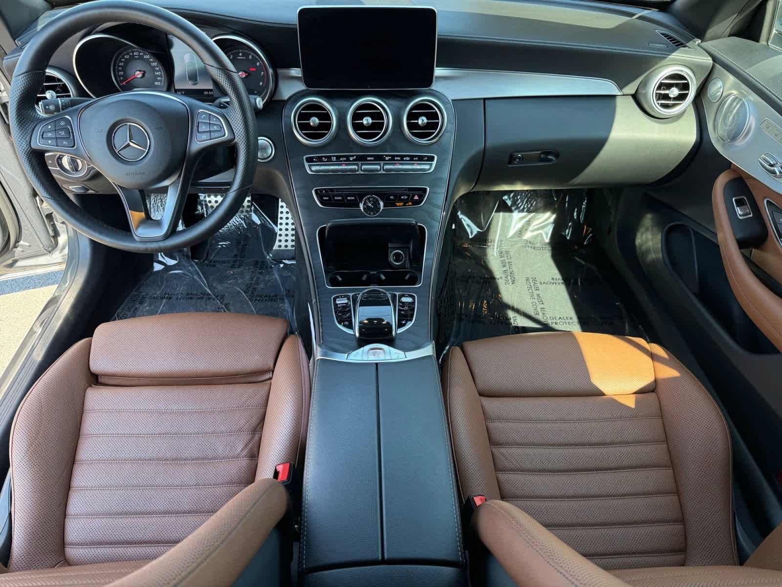 Used 2018 Mercedes-Benz C 300 4MATIC Cabriolet image 13