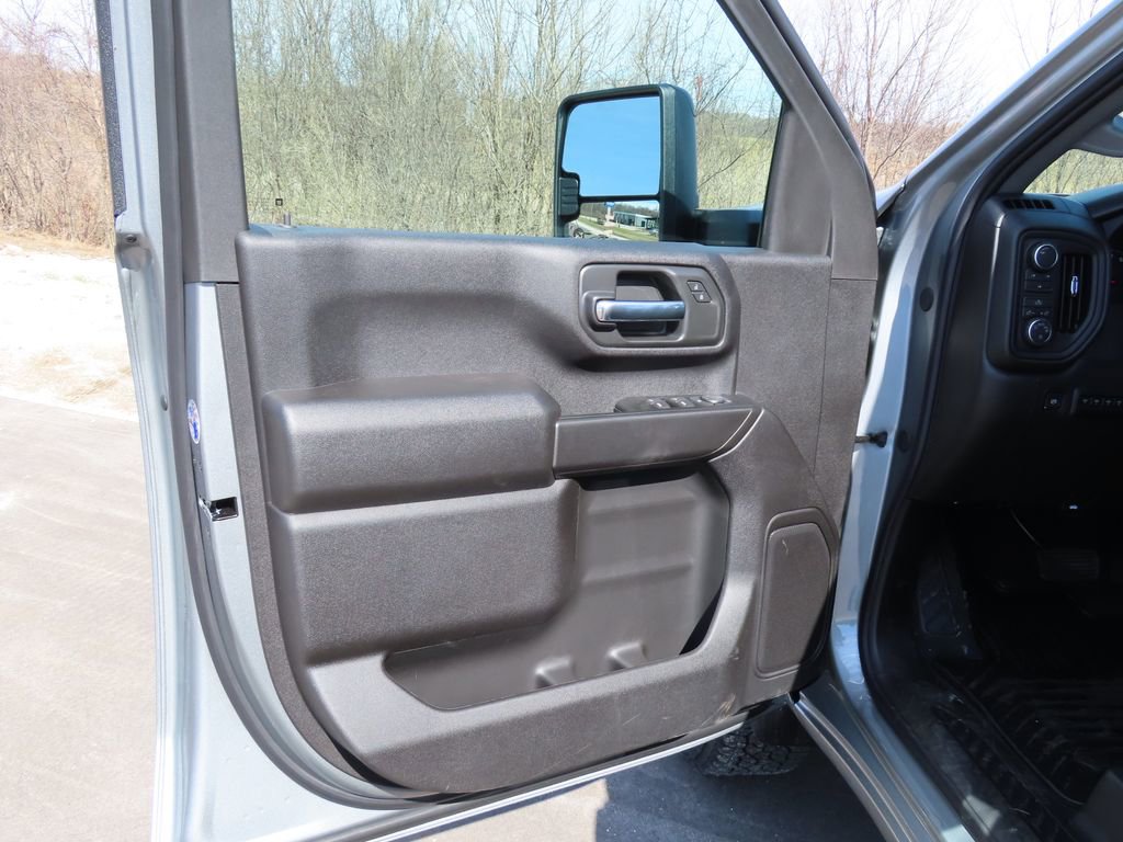 New 2026 Chevrolet Silverado 2500 Custom image 19