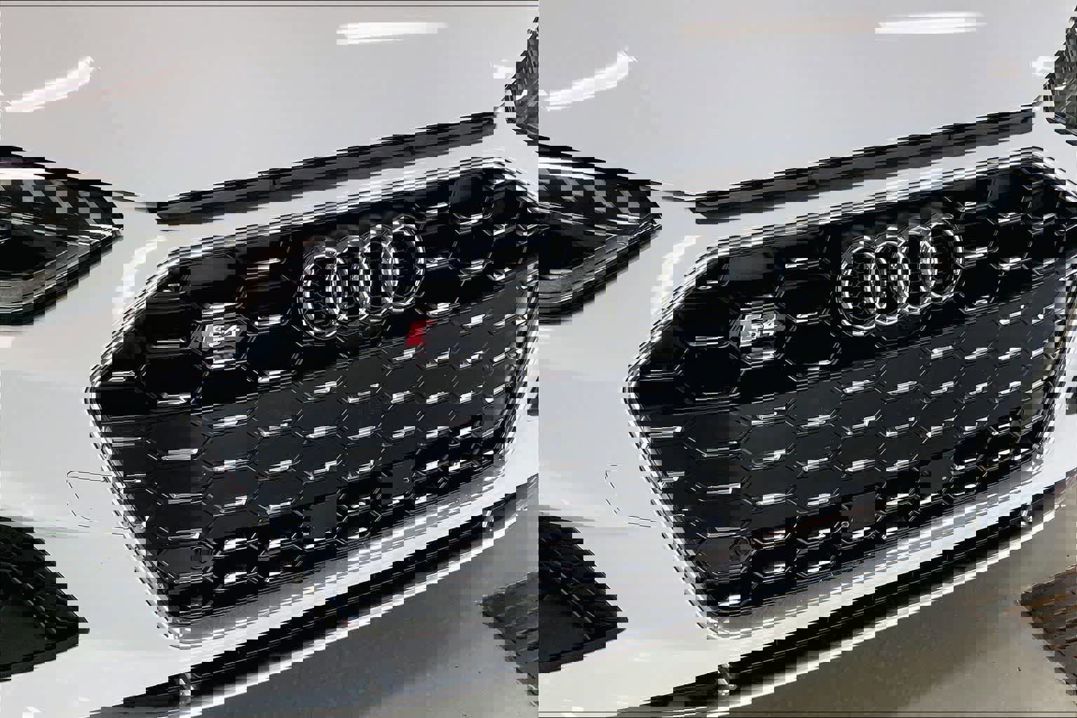 Certified 2024 Audi S4 Premium Plus w/ Premium Plus Package image 31