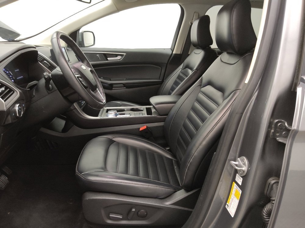 Used 2022 Ford Edge SEL image 17