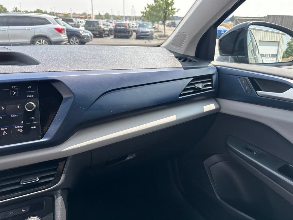 Used 2022 Volkswagen Taos SE AWD/4WD image 25