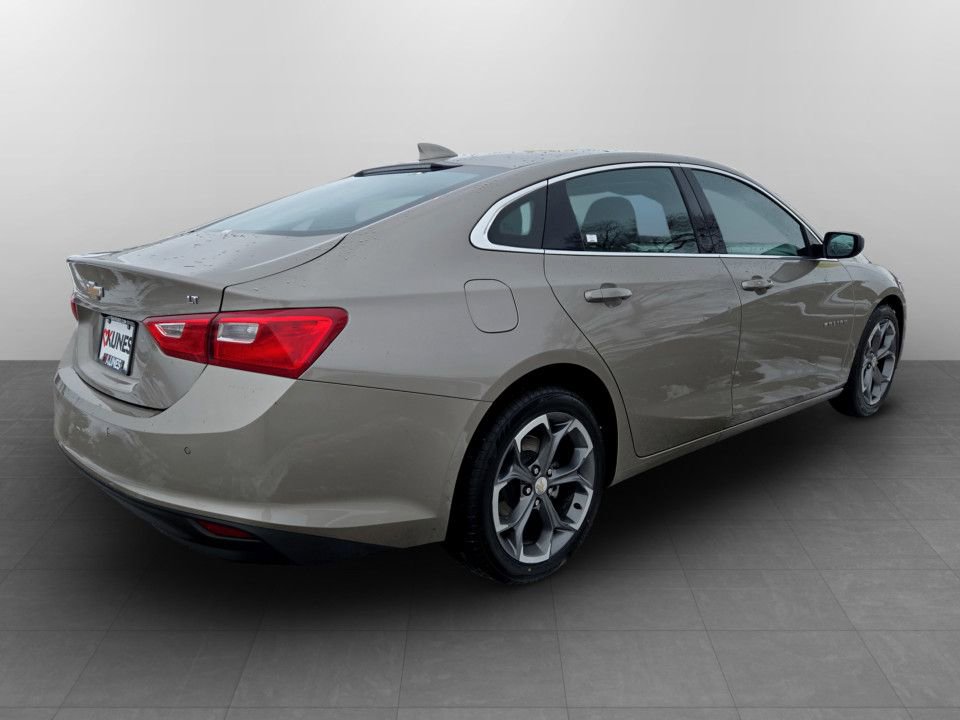 Used 2024 Chevrolet Malibu LT image 7