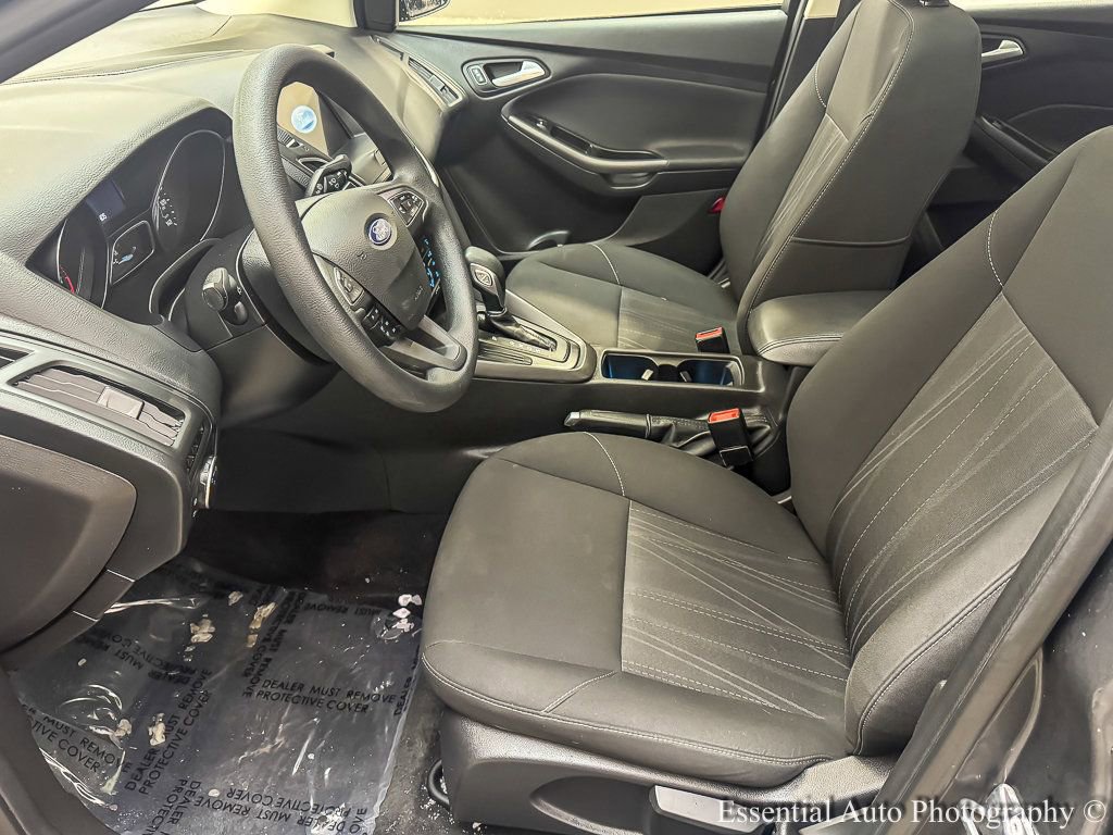 Used 2018 Ford Focus SEL FWD image 10