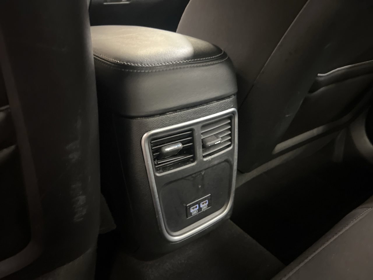 Used 2023 Dodge Charger Scat Pack w/ Navigation & Travel Group RWD image 18
