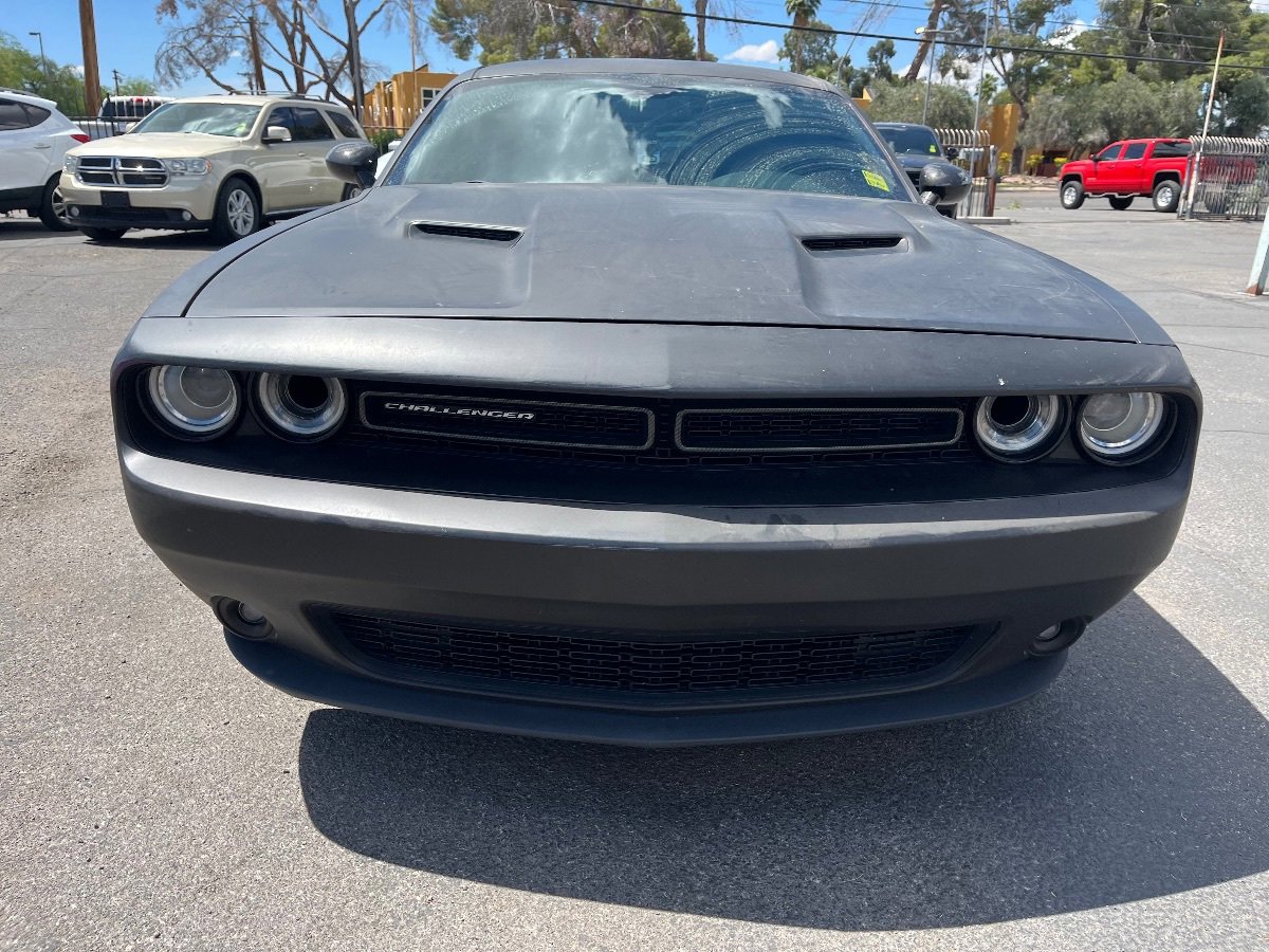 Used 2016 Dodge Challenger SXT Plus RWD image 8
