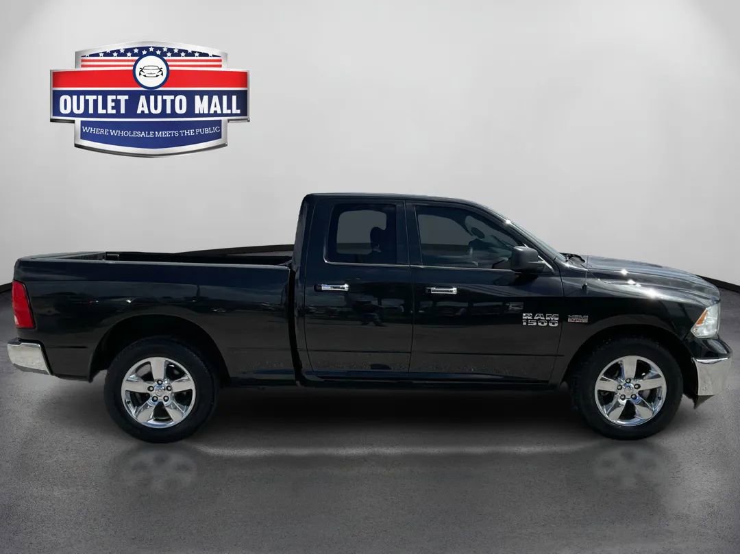 Used 2016 RAM 1500 Big Horn RWD image 2