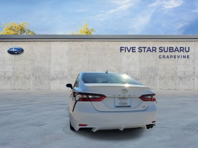 Used 2023 Toyota Camry SE FWD image 7