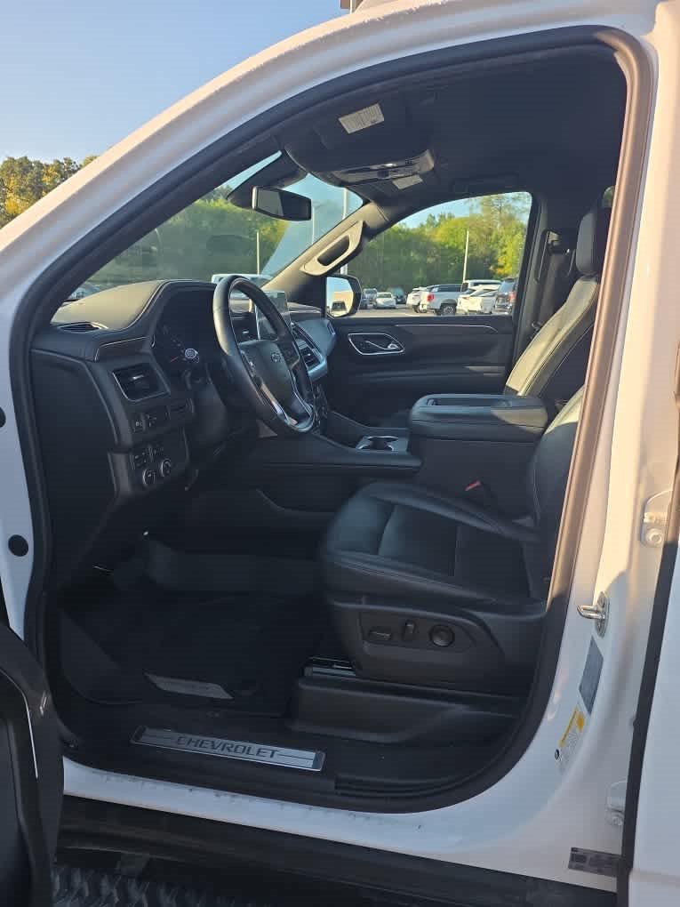 Used 2021 Chevrolet Tahoe Z71 AWD/4WD image 5
