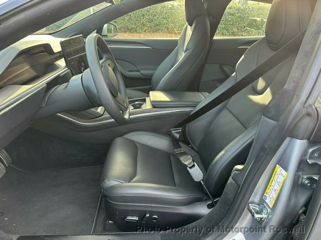 Used 2025 Tesla Model S AWD image 10