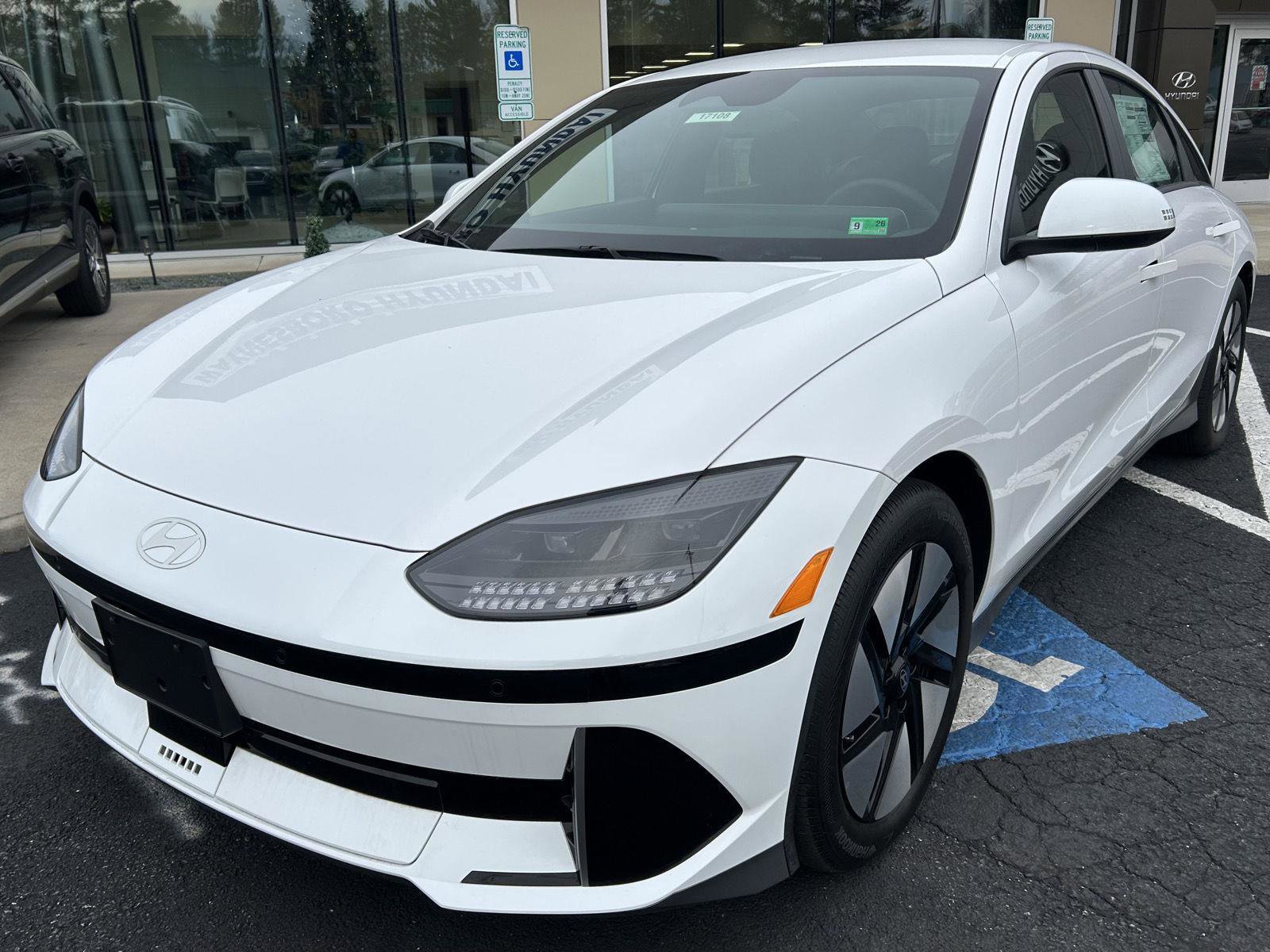 Certified 2023 Hyundai Ioniq 6 SE image 2