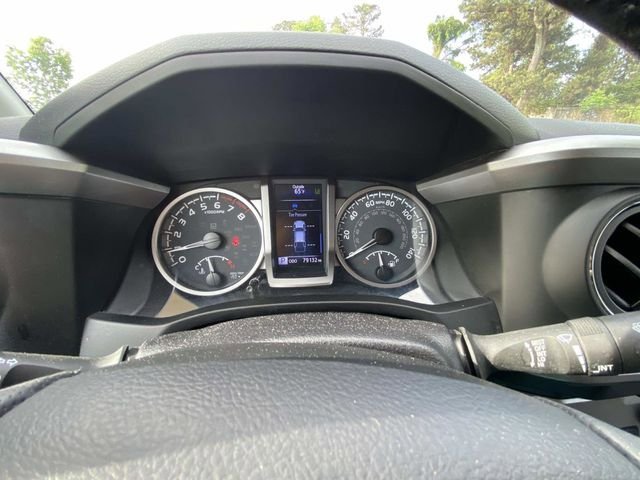 Used 2021 Toyota Tacoma SR5 RWD image 34