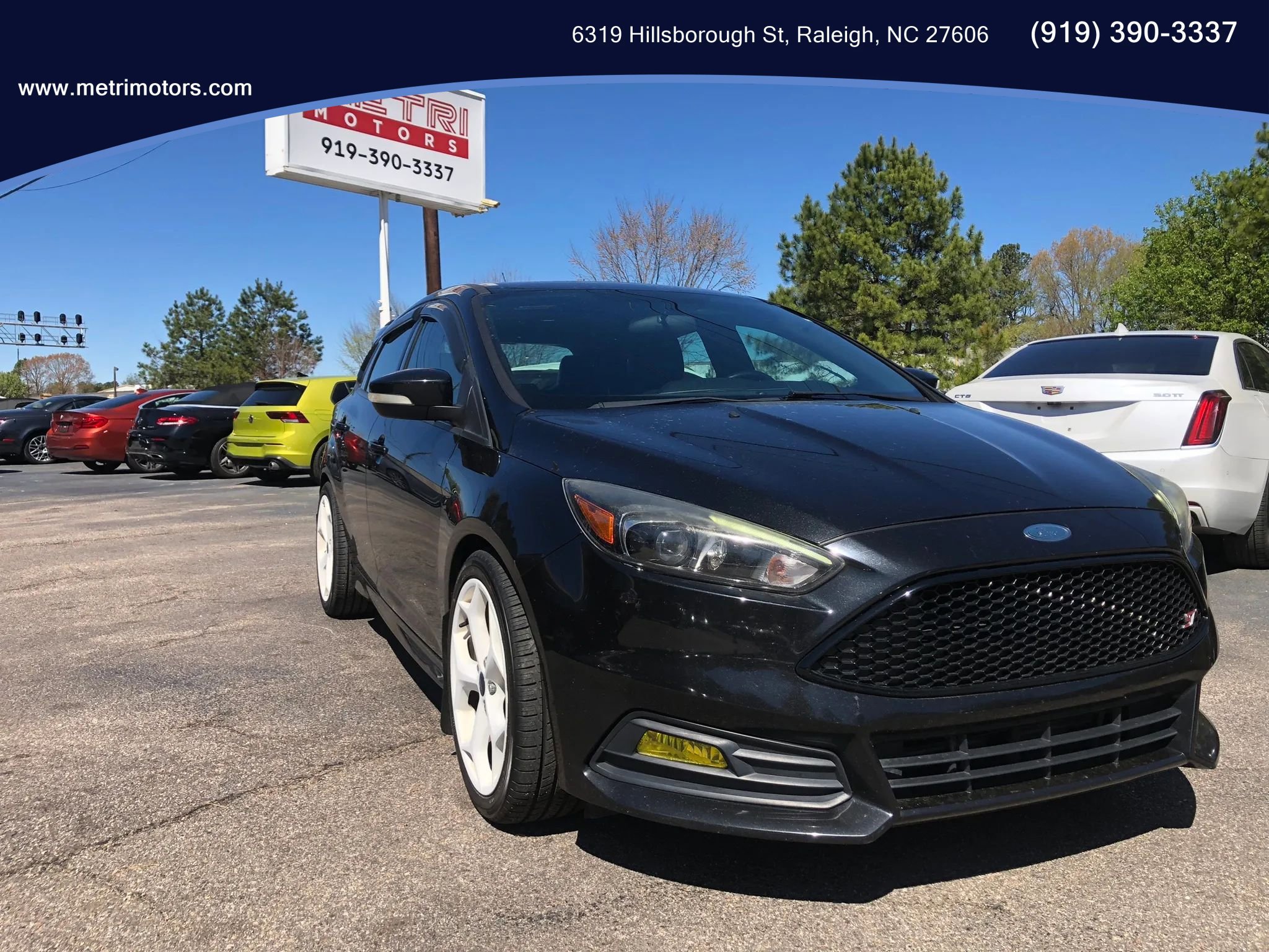 Used 2015 Ford Focus ST w/ Equipment Group 402A FWD image 1