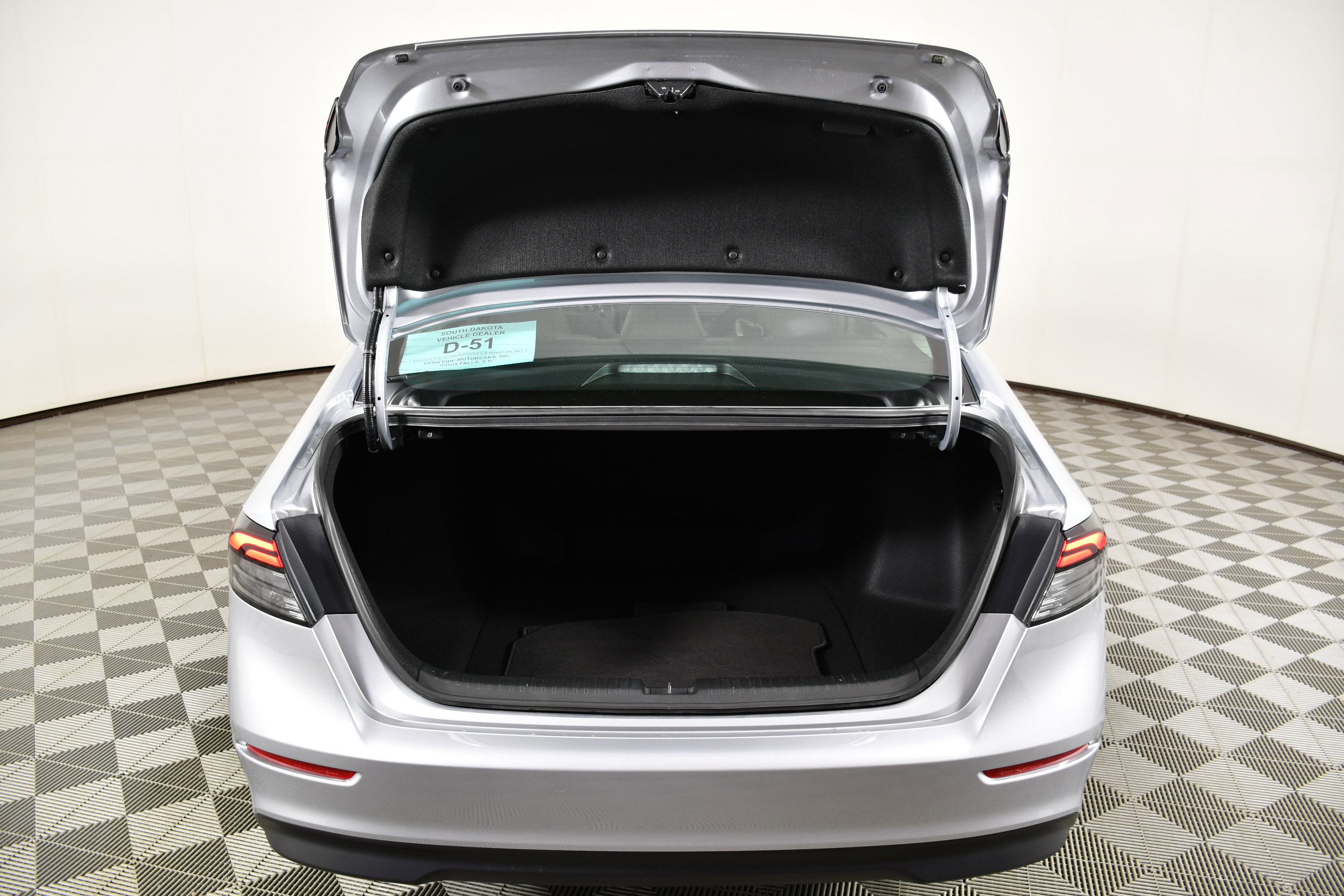 Certified 2025 Honda Accord SE image 38