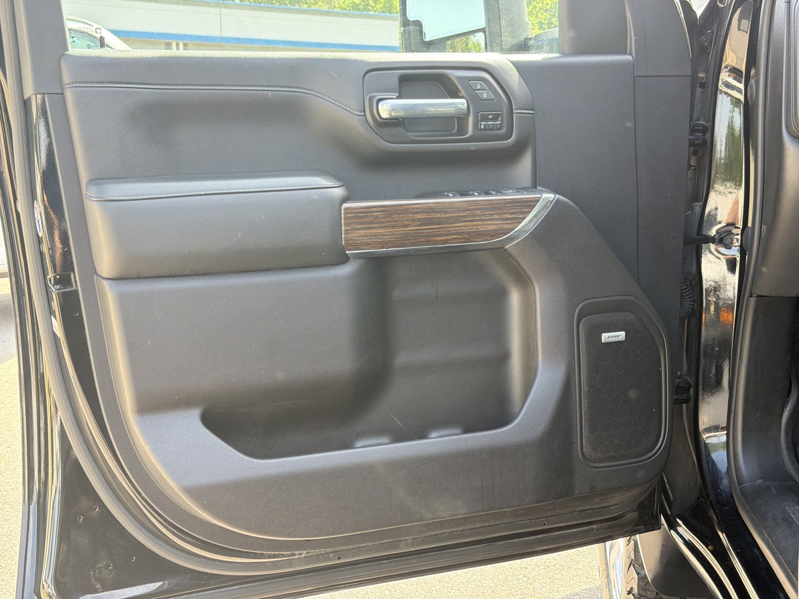 Used 2023 Chevrolet Silverado 2500 High Country w/ Z71 Off-Road Package AWD/4WD image 16