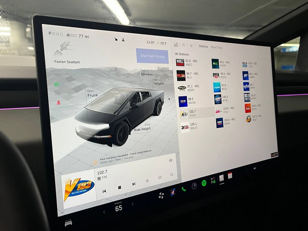 Used 2025 Tesla Cybertruck AWD Crew Cab image 28