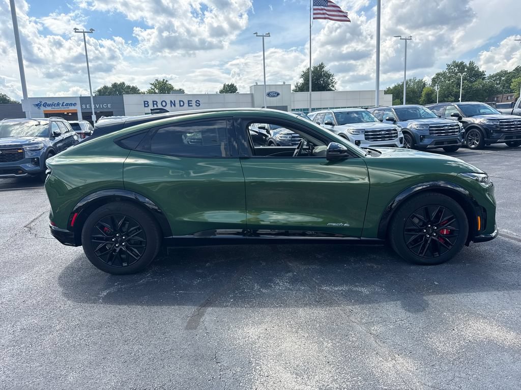 Used 2025 Ford Mustang Mach-E Premium w/ Sport Appearance Package AWD/4WD image 6