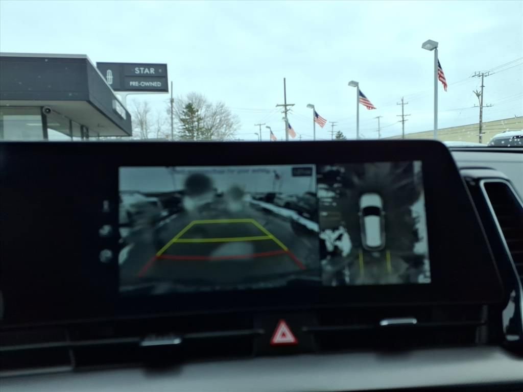 Used 2024 Kia Sportage SX image 16