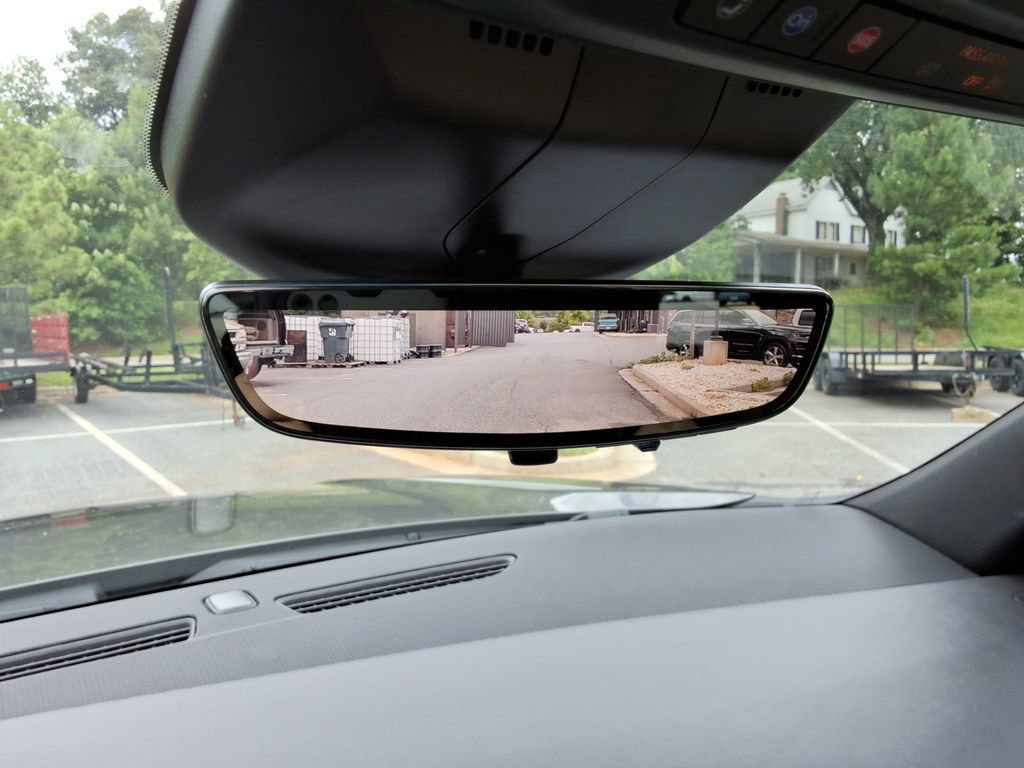 Certified 2021 Cadillac Escalade Premium Luxury AWD/4WD image 41