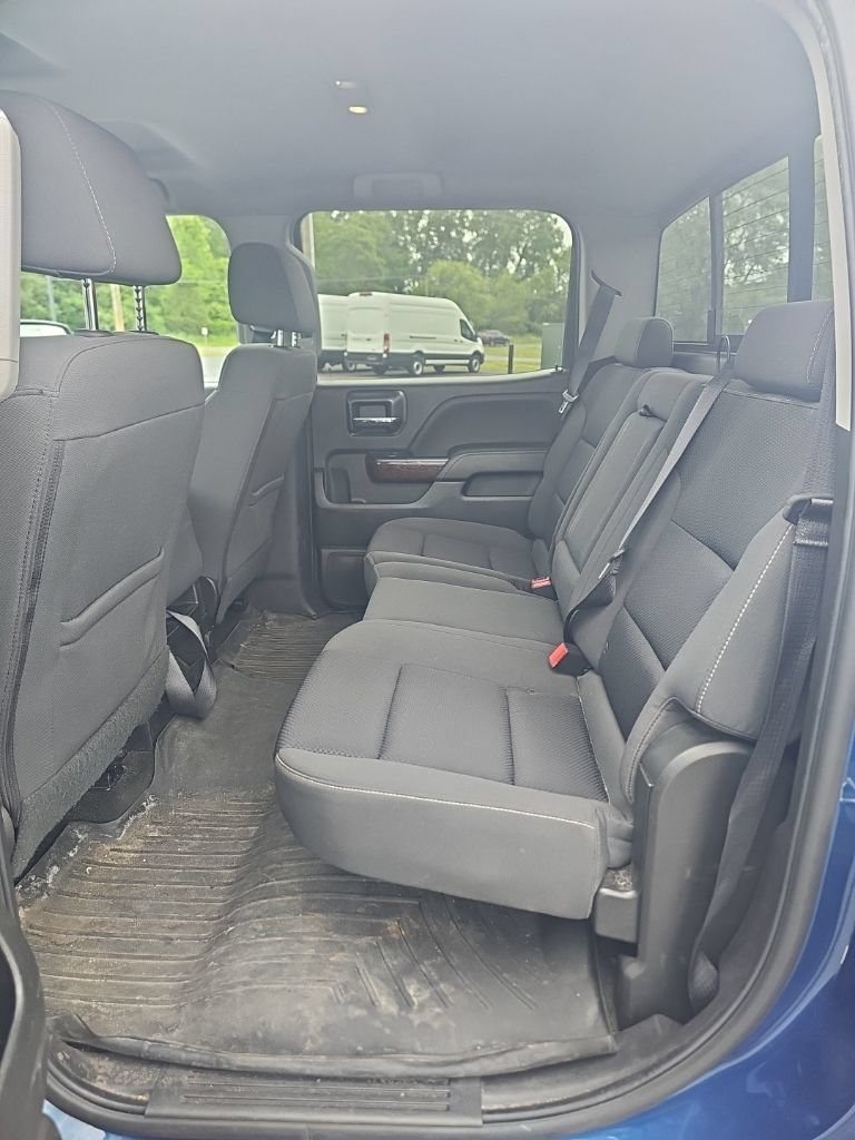 Used 2018 GMC Sierra 1500 SLE w/ SLE Value Package AWD/4WD image 9