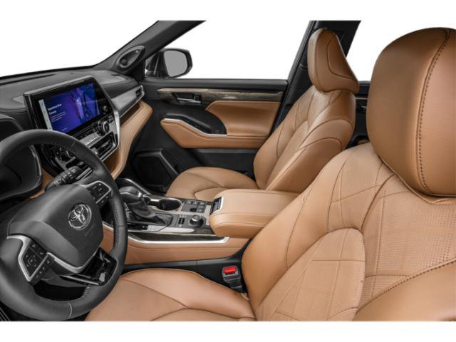 New 2026 Toyota Highlander Platinum AWD/4WD image 11