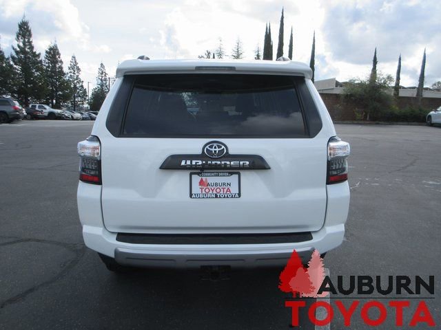 Certified 2024 Toyota 4Runner TRD Off-Road Premium image 7