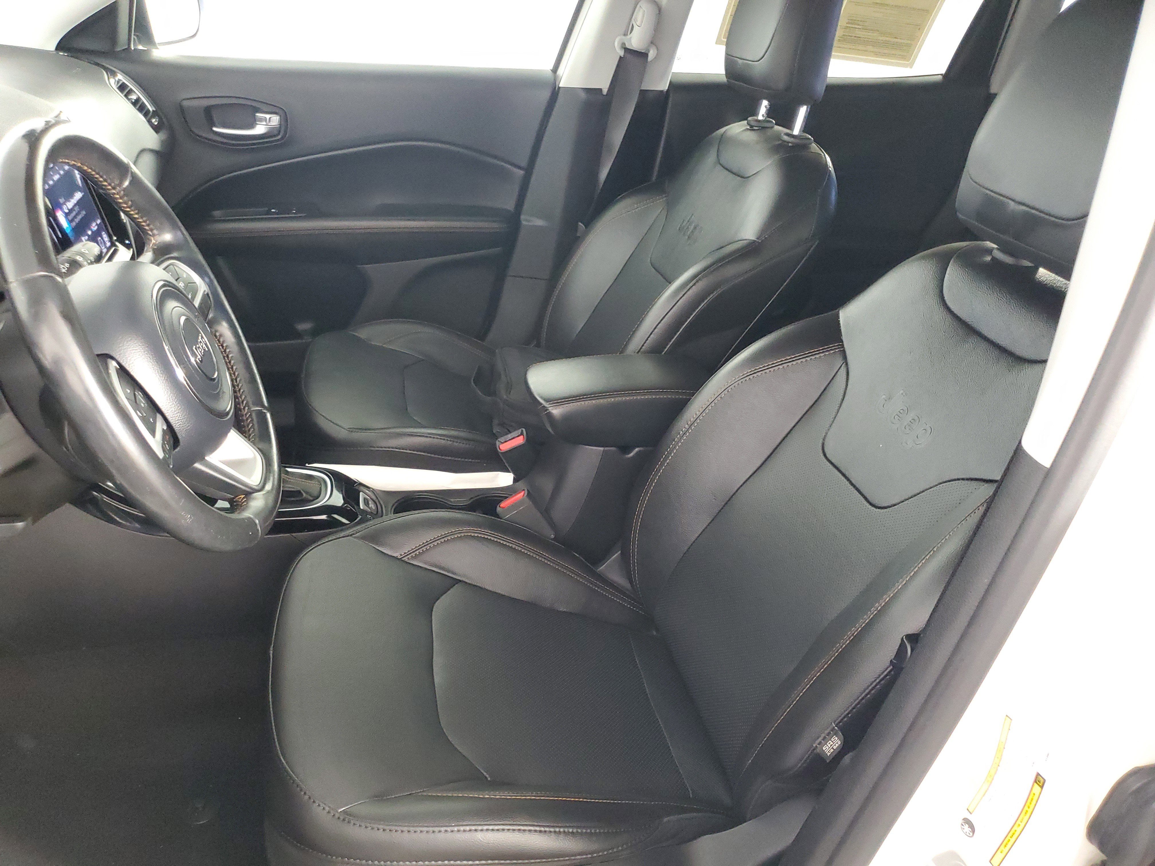 Used 2020 Jeep Compass Limited FWD image 12