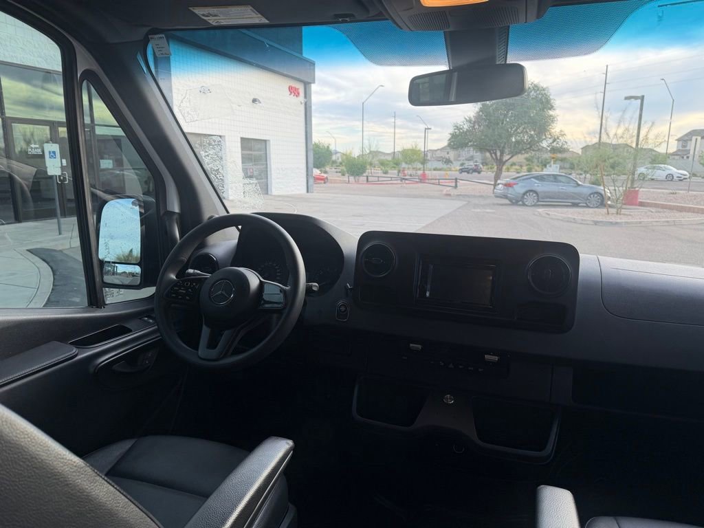 Used 2021 Mercedes-Benz Sprinter 1500 w/ Driver Convenience Package image 16