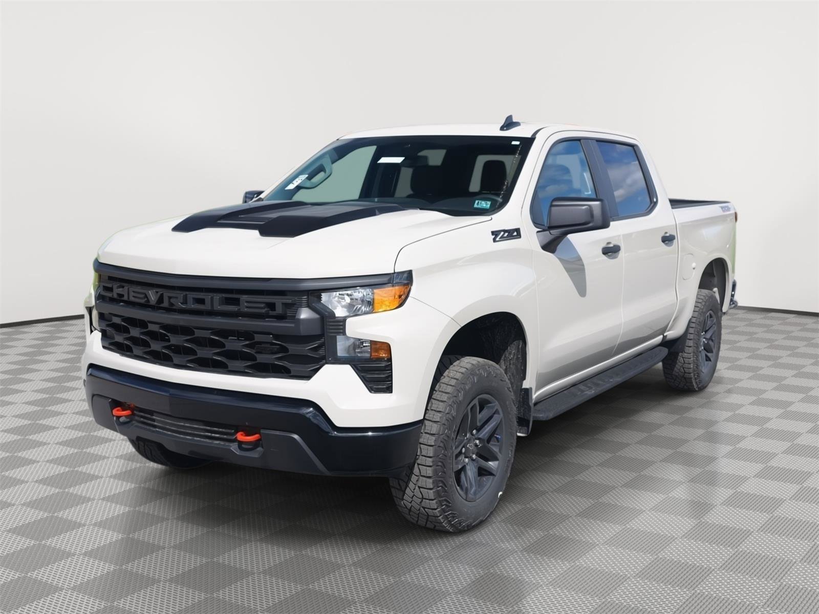 New 2026 Chevrolet Silverado 1500 Custom Trail Boss w/ LPO, Dark Essentials Package AWD/4WD image 8
