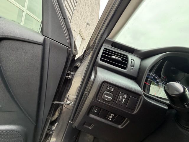 Used 2015 Toyota 4Runner SR5 Premium AWD/4WD image 37