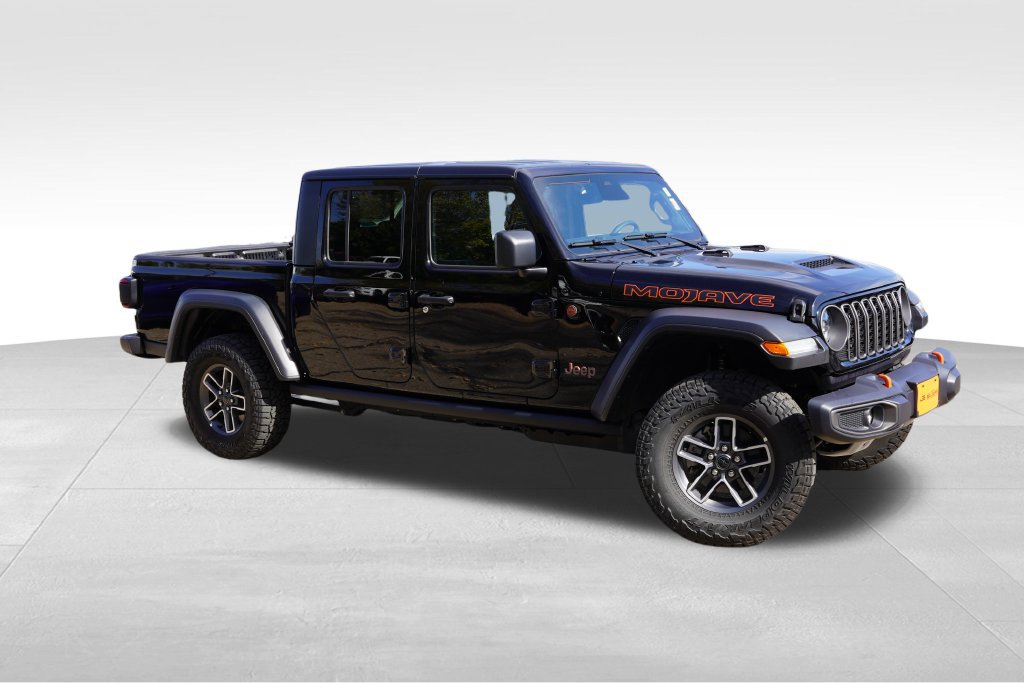 Certified 2026 Jeep Gladiator Mojave AWD/4WD image 2