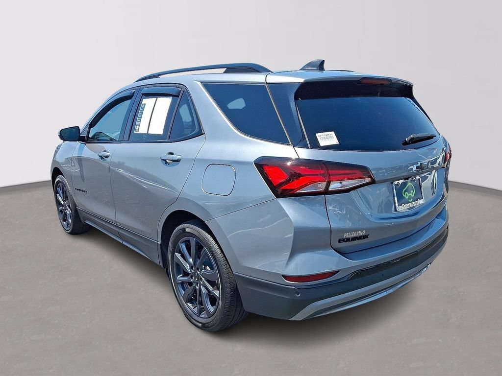Certified 2024 Chevrolet Equinox RS w/ RS Leather Package FWD image 4
