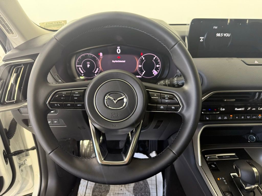 New 2025 MAZDA CX-70 Plug-In Hybrid w/ Premium Pkg image 16