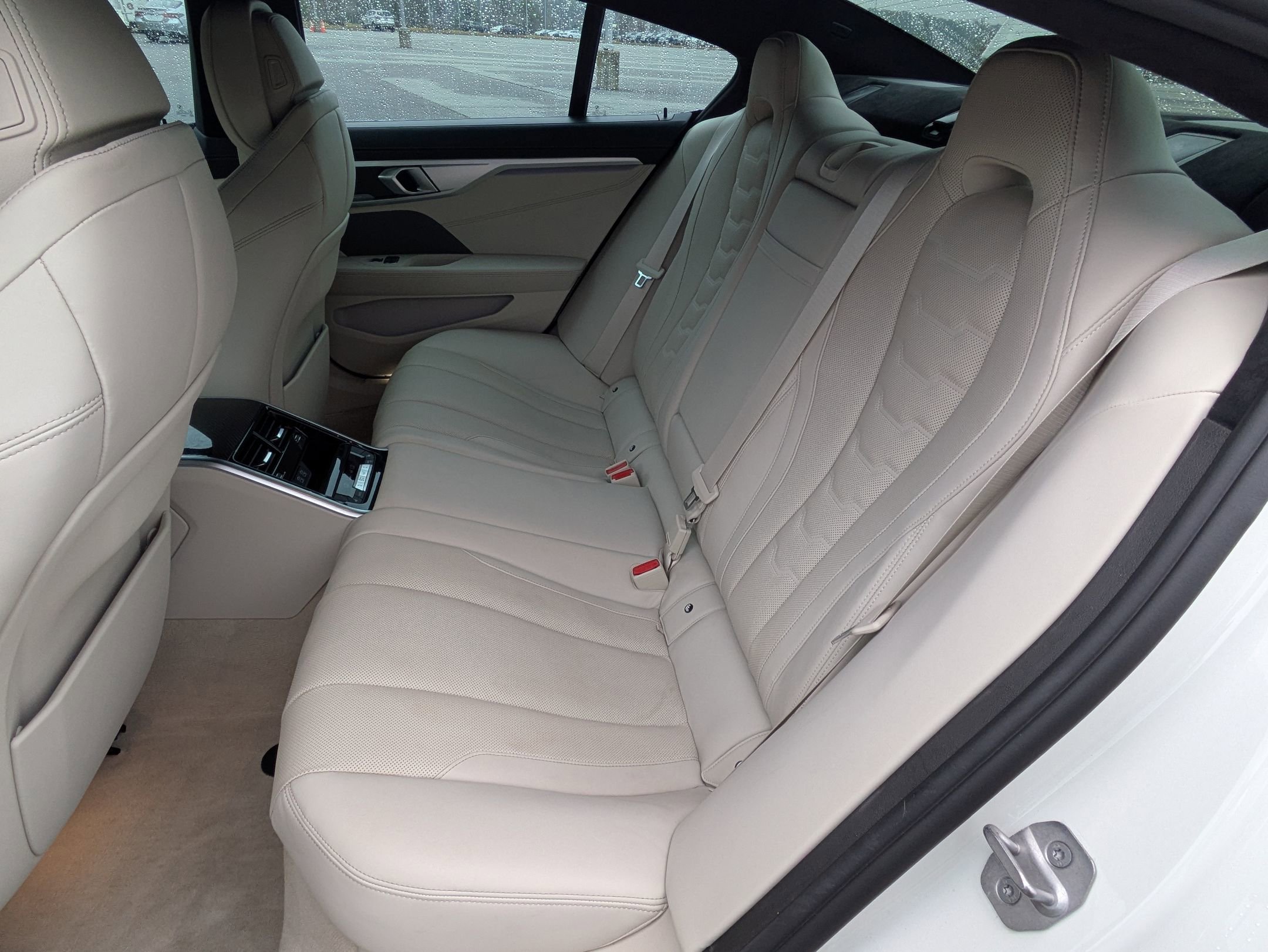 Used 2025 BMW M850i xDrive image 25