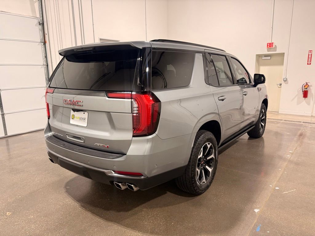 Used 2025 GMC Yukon AT4 w/ AT4 Premium Package AWD/4WD image 5