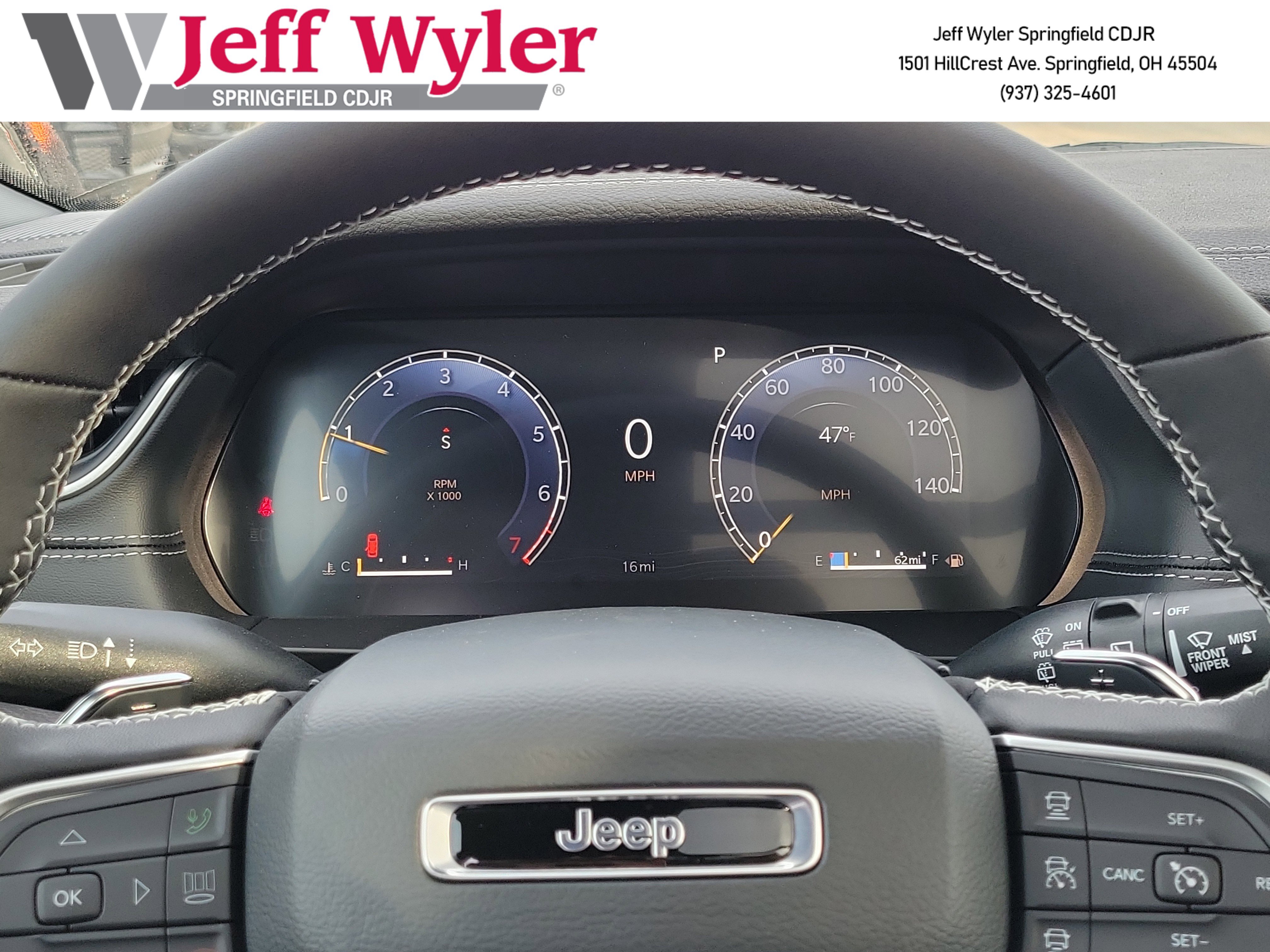 New 2025 Jeep Grand Cherokee Limited image 9