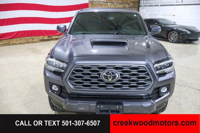 Used 2021 Toyota Tacoma TRD Sport w/ Technology Package AWD/4WD image 3