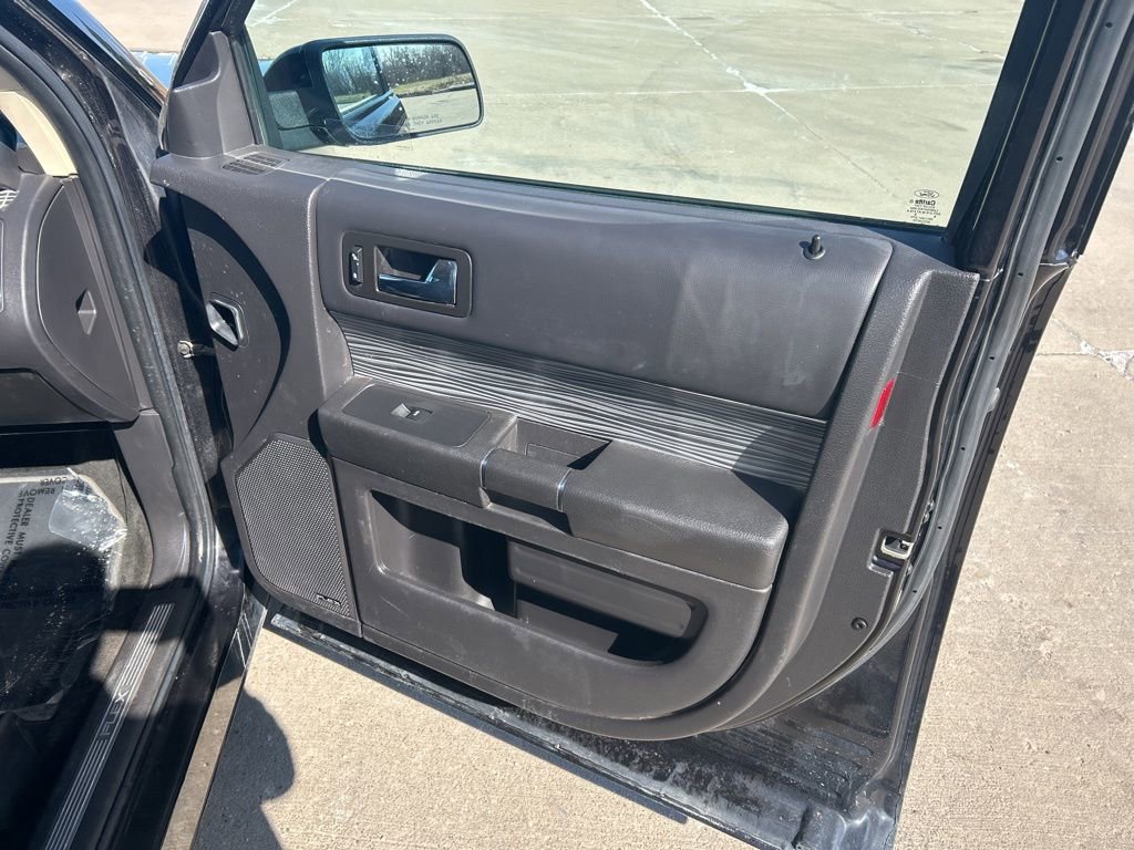 Used 2019 Ford Flex Limited w/ Limited Appearance Package image 25