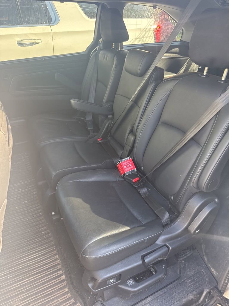 Used 2024 Honda Odyssey Touring image 17