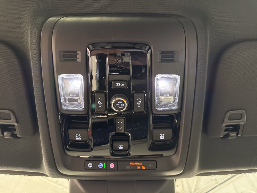 New 2027 Chevrolet Tahoe Premier w/ Sun And Tow Package AWD/4WD image 25