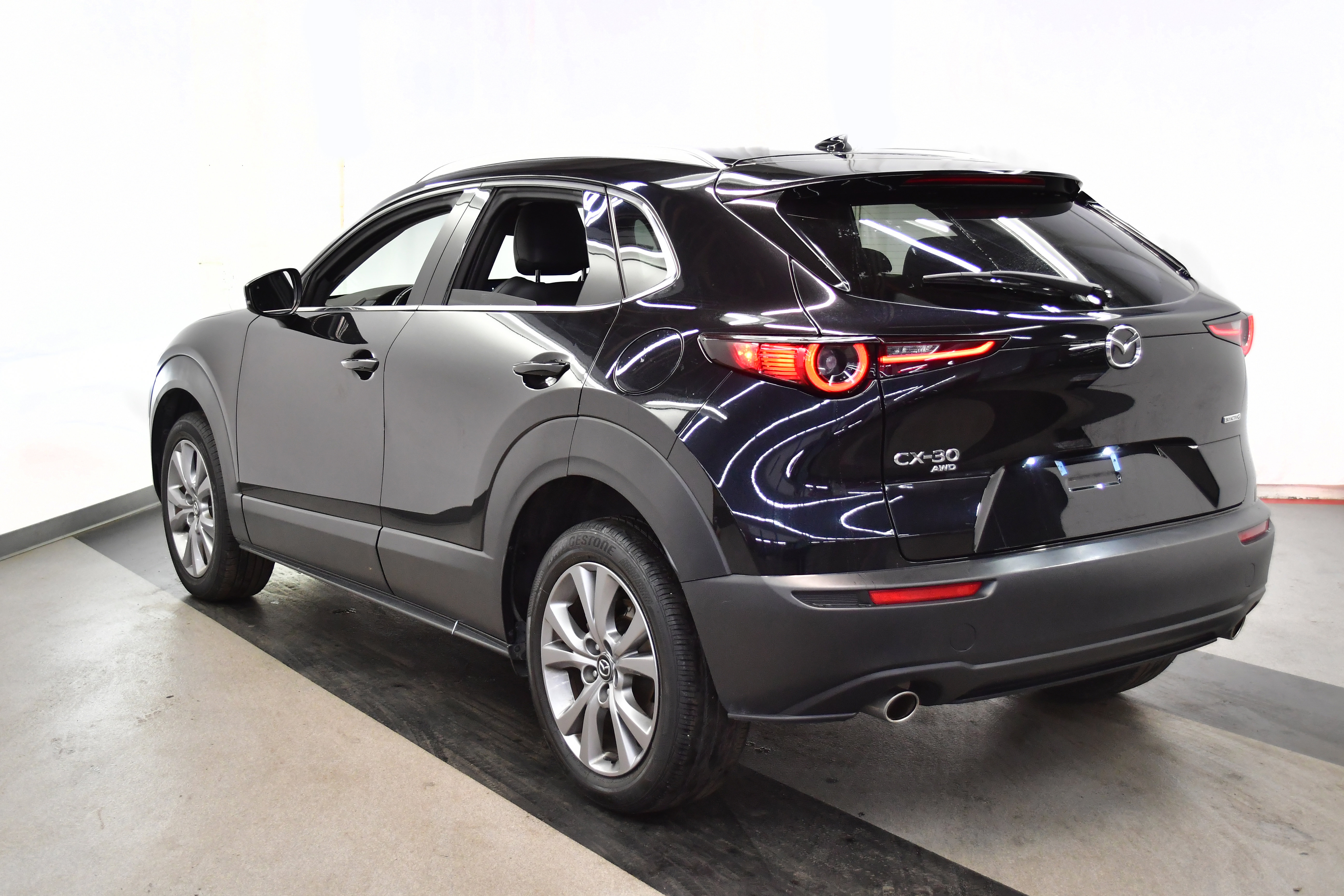 Used 2024 MAZDA CX-30 AWD 2.5 S w/ Premium Package image 5