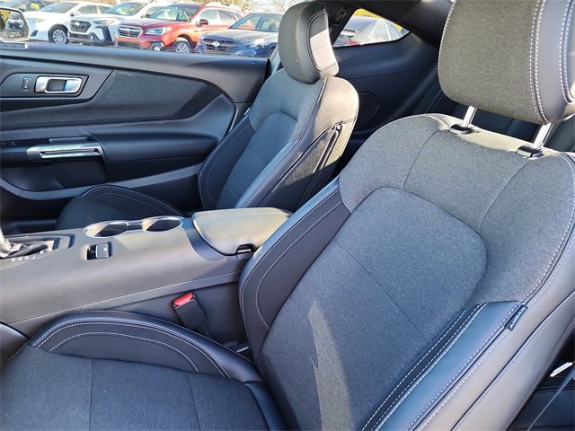 Used 2025 Ford Mustang Coupe image 11