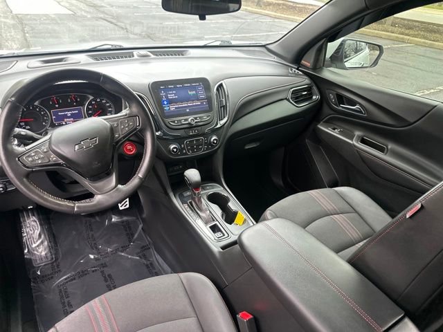 Used 2022 Chevrolet Equinox RS w/ Infotainment Package image 30