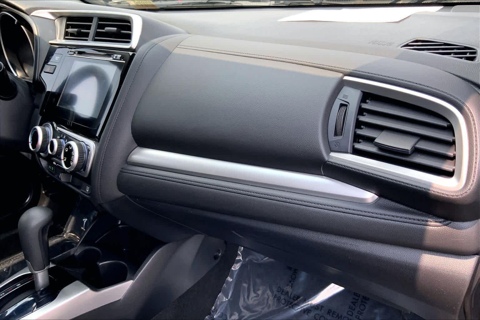 Used 2016 Honda Fit EX image 18