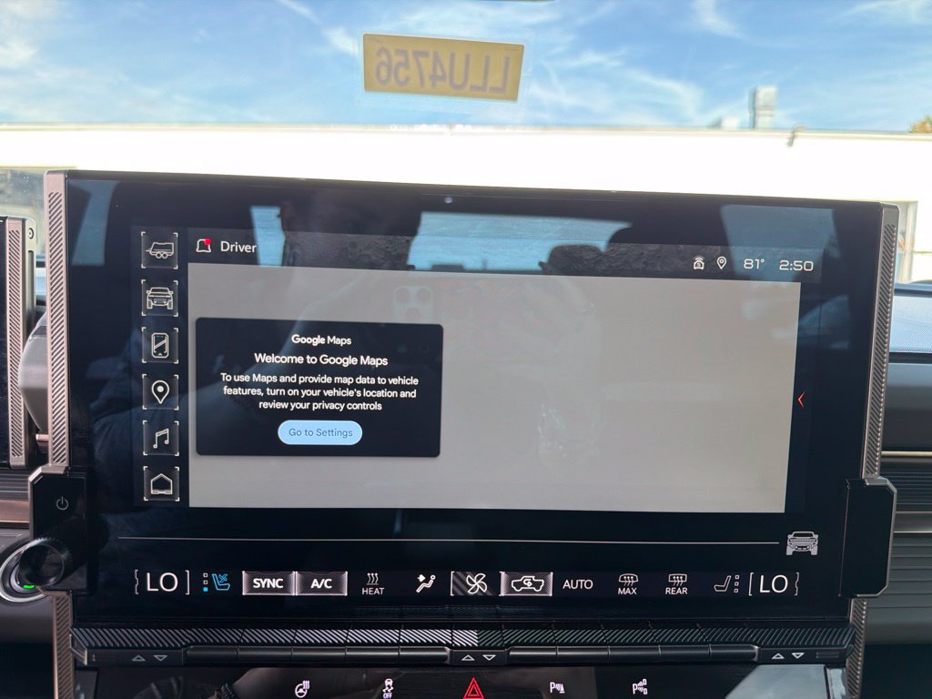 Used 2025 GMC Hummer EV 2X w/ LPO, Dark Essentials Package AWD/4WD image 25