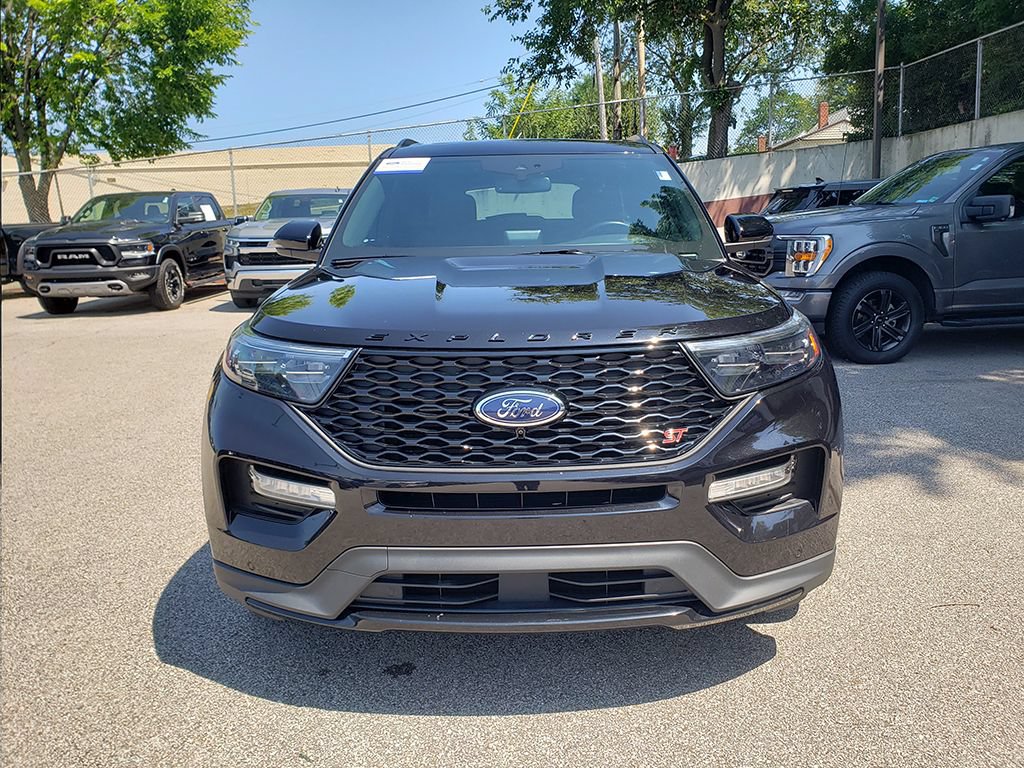 Certified 2022 Ford Explorer ST w/ Equipment Group 401A AWD/4WD image 2