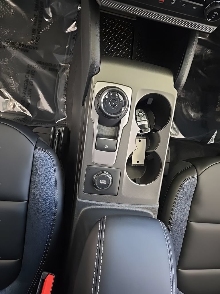 New 2026 Ford Bronco Sport Outer Banks w/ Outer Banks Tech Package+ AWD/4WD image 17