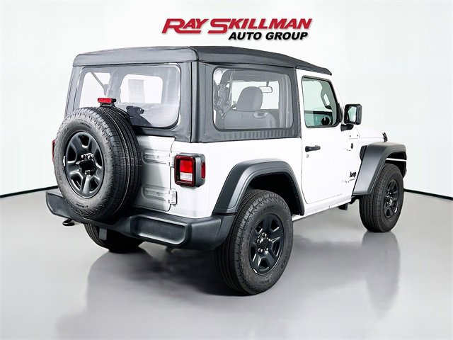 Used 2025 Jeep Wrangler Sport image 7