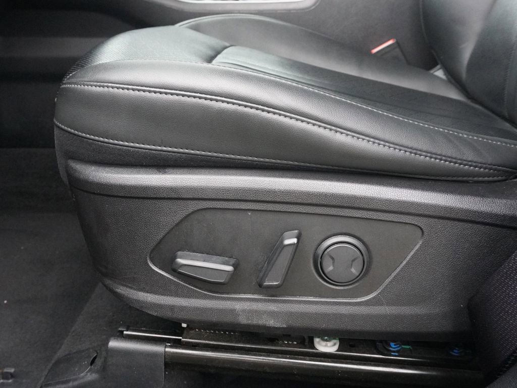 Used 2023 Kia Sorento EX image 31