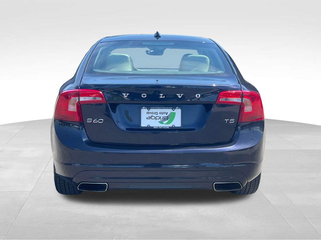 Used 2016 Volvo S60 T5 Premier FWD image 7